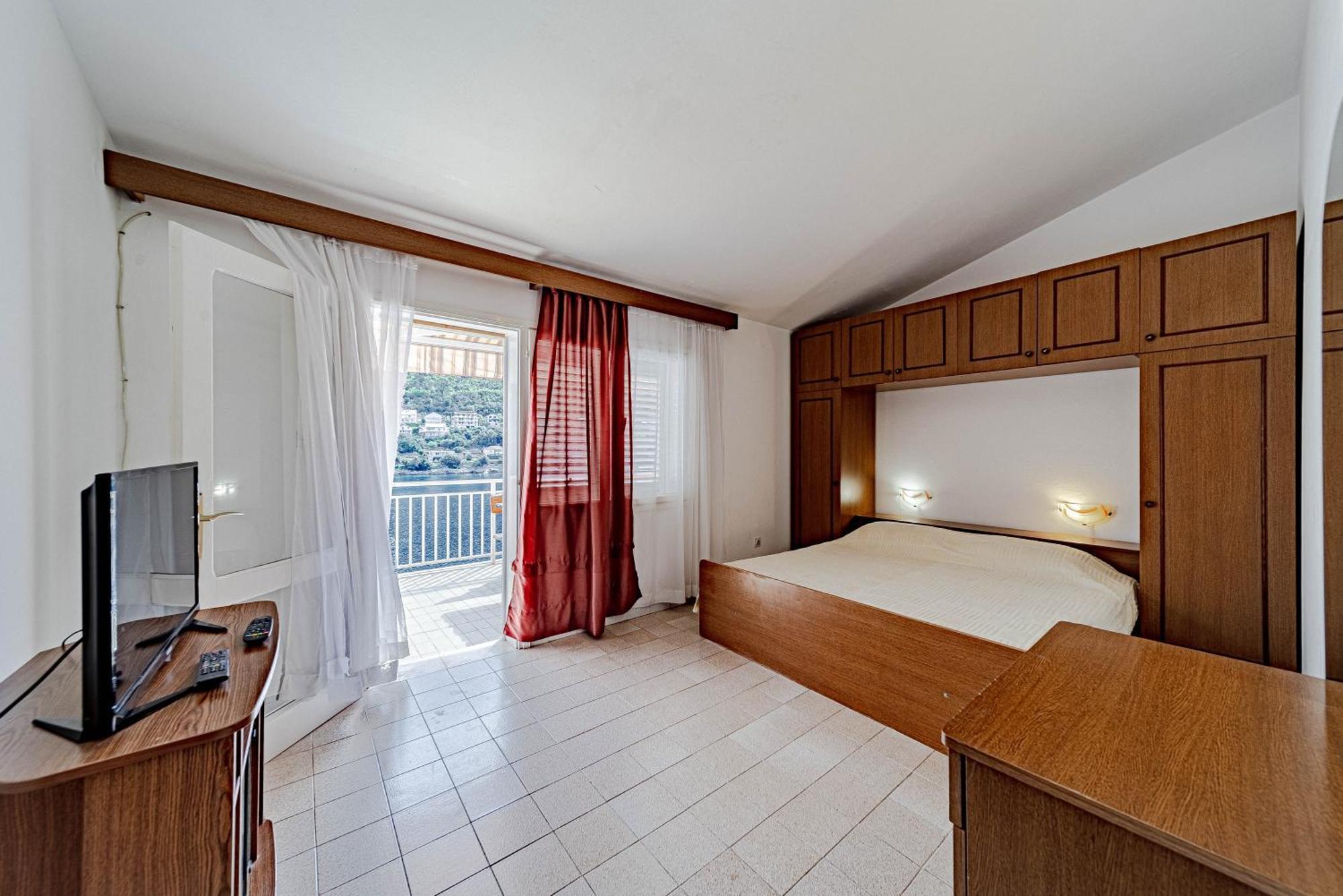 Apartments Kuzma Smokvica  Bagian luar foto