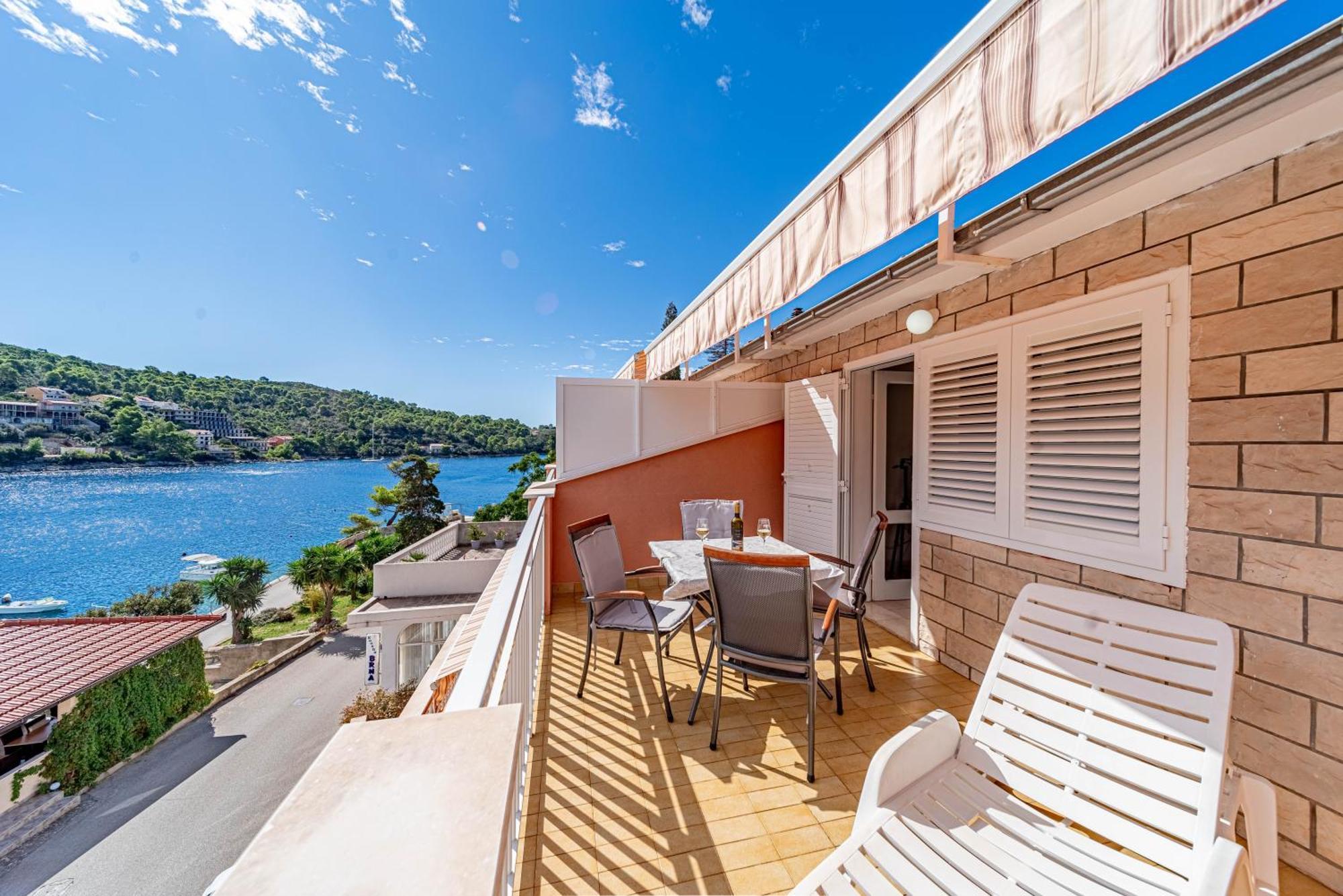 Apartments Kuzma Smokvica  Bagian luar foto