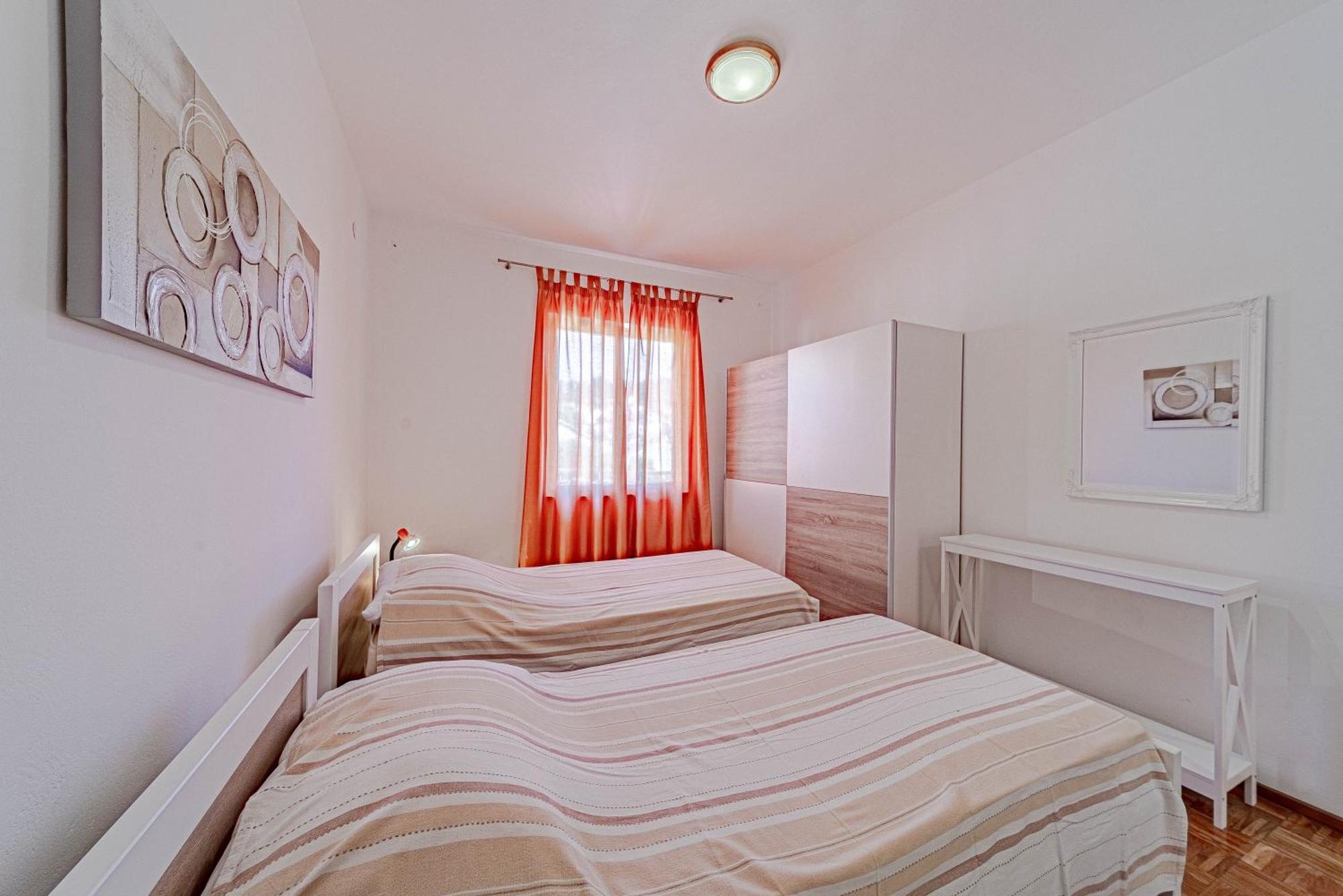 Apartments Kuzma Smokvica  Bagian luar foto